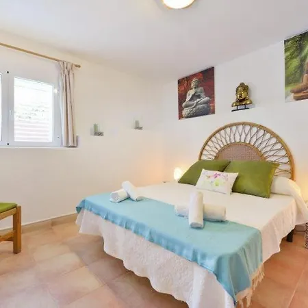 With Pool And Sea Views * סן חוזה דה סא טלאיה